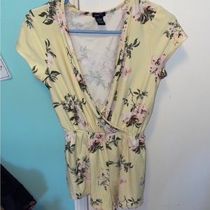 Rue 21 romper